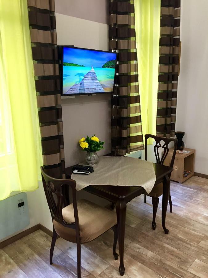 Buda Boutique Apartment Budapest Ngoại thất bức ảnh