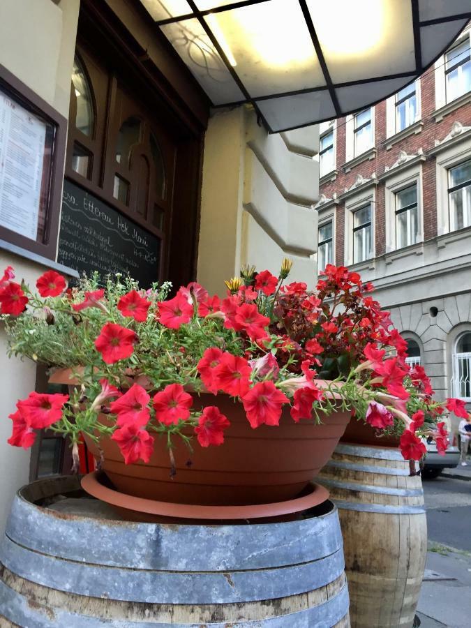 Buda Boutique Apartment Budapest Ngoại thất bức ảnh